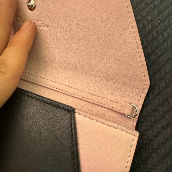 Christian Dior Bicolor CD Dior Addict Chain Clutch - Picture 9 of 13